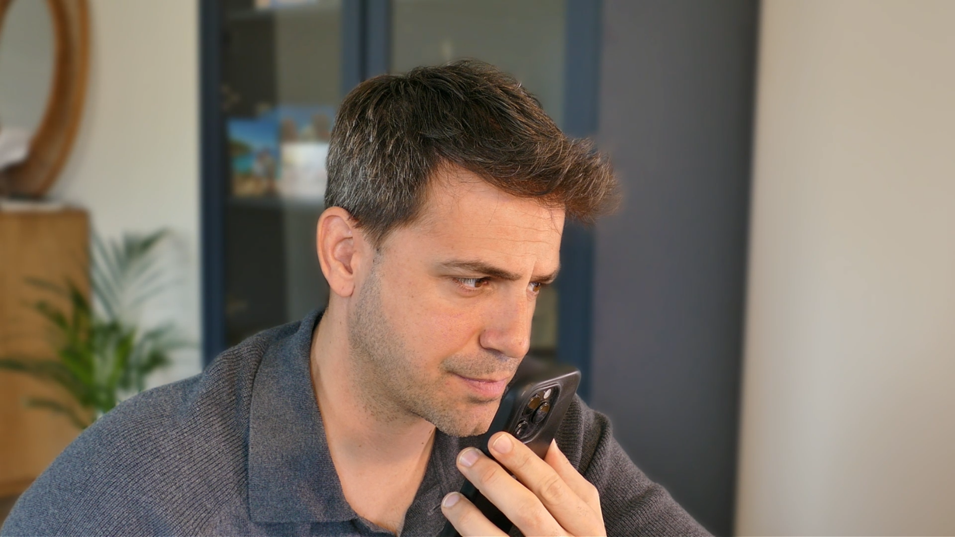 Demo voz masculina — Llamada real con IA